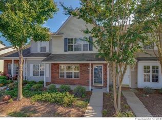 16941 Greenlawn Hills Ct, Charlotte, NC 28213
