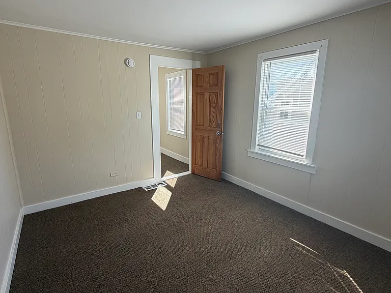18-20 Old Main St #18.5 — Photo 11