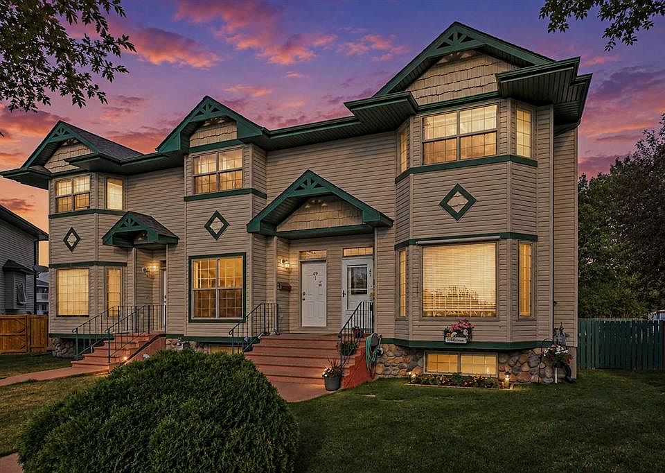 1st image of 47 W Abel Close