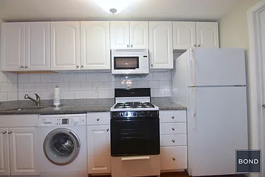 Rented by Bond New York