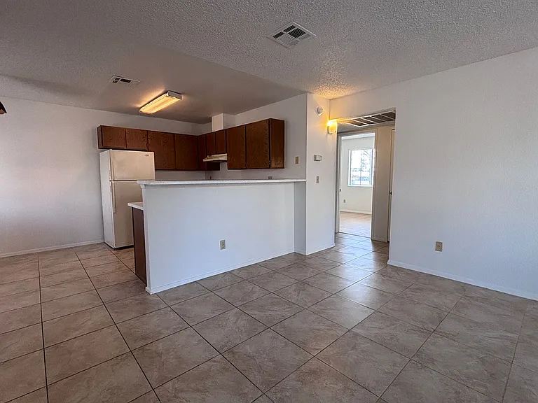 2686 Aarondavid Dr — Photo 25