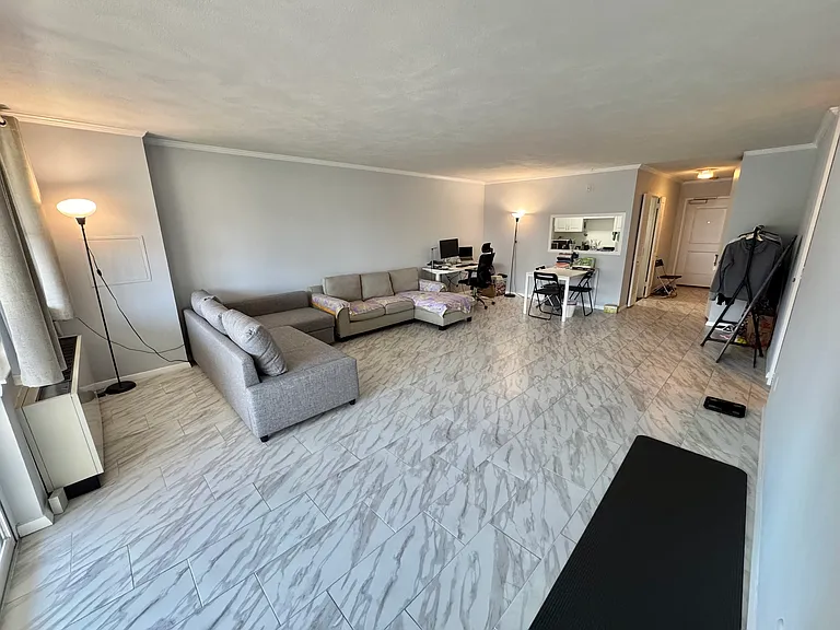8 Whittier Pl #12F — Photo 7