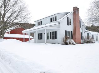 758 Old Lake Rd, Poultney, VT 05764