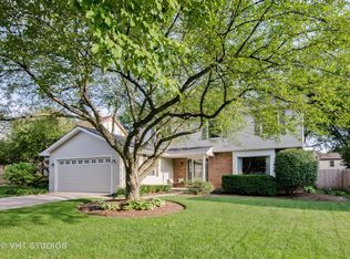 808 Canyon Run Rd, Naperville, IL 60565