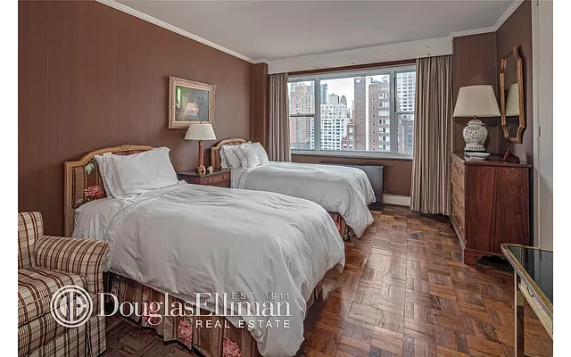 Sold by Douglas Elliman | media 13