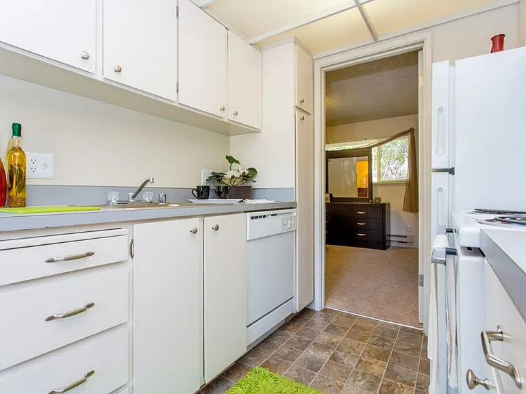 Kitchen in small 1x1