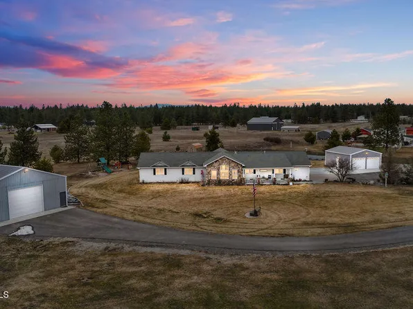 25689 N Clagstone Rd, Athol, ID 83801