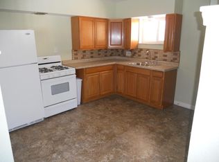 2209 Tremainsville Rd, Toledo, OH 43613