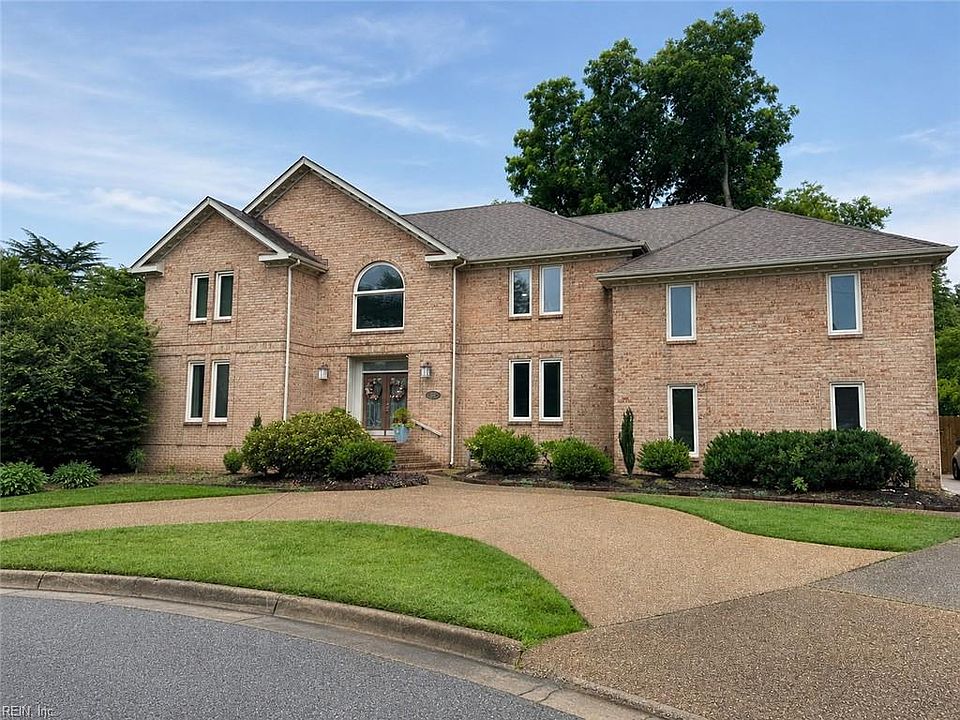 1st image of 1805 Streatham Ct