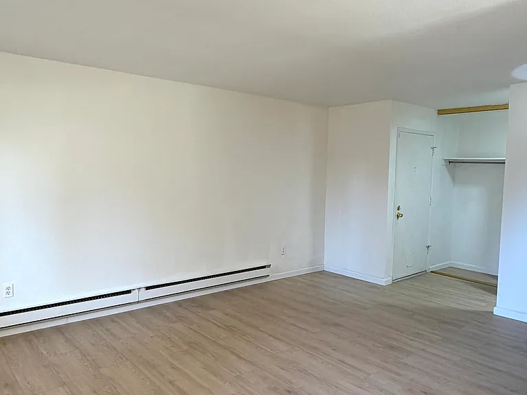 38627 Cherry Ln #34 — Photo 6