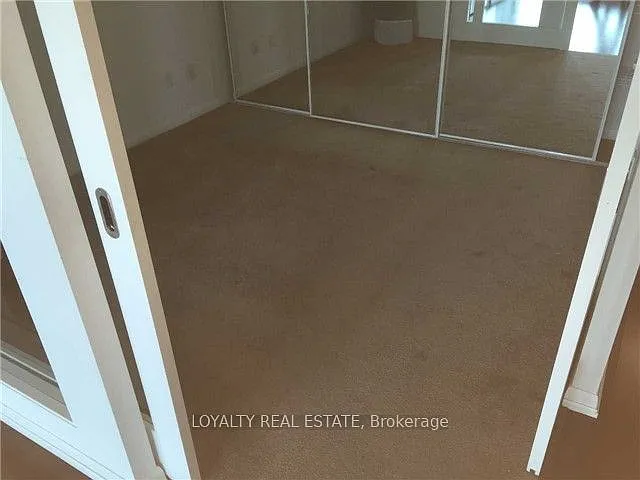 209 Fort York Blvd #768 — Photo 4