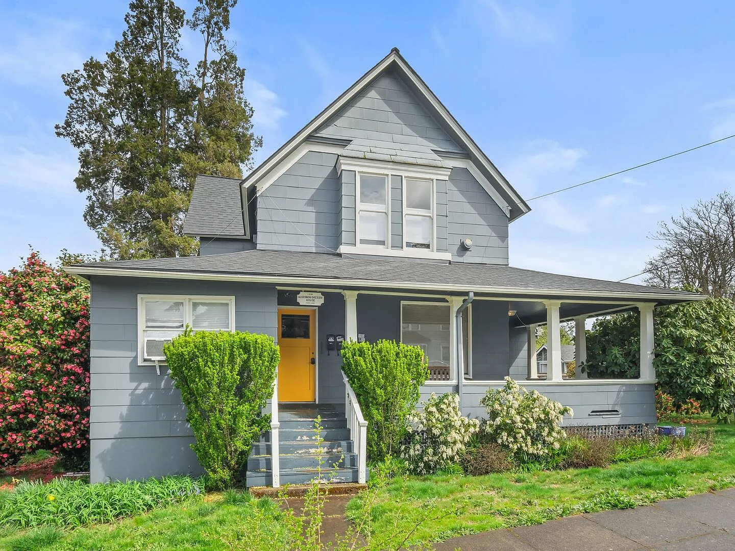 1 bed, 450 sqft, $1,750 — Photo 3