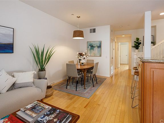 3rd image of 5406 W 149th Pl Unit 8