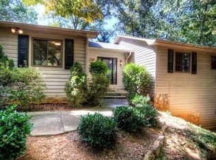 8670 S Mount Dr, Johns Creek, GA 30022