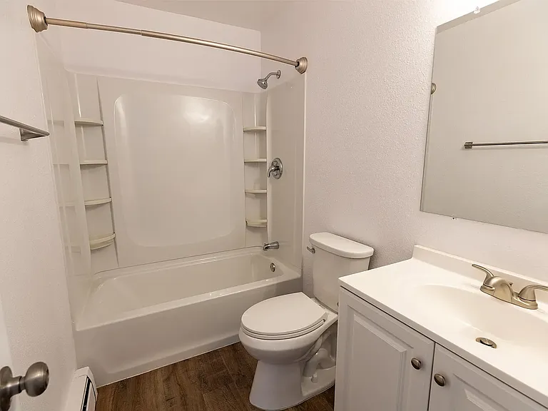 237 S Elm St #A — Photo 9