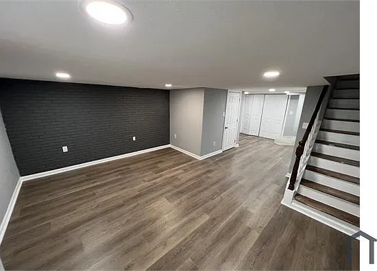 1026 Elm Rd — Photo 2