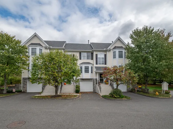 1802 Bradford Drive #1802, Danbury, CT 06811