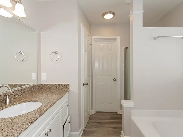 1506 Rumstone Ln — Photo 11