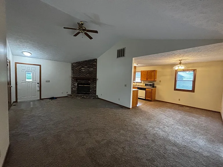 4392 S Hidden Way St — Photo 4