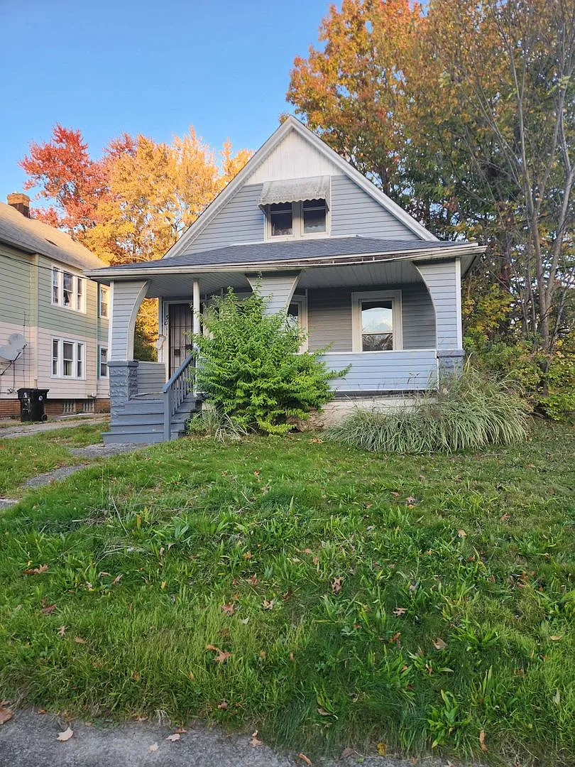 Charming 3-Bedroom Property In Prime Location ( Section 8 Vouchers Accepted) Move In Today And Ge... — Photo 1