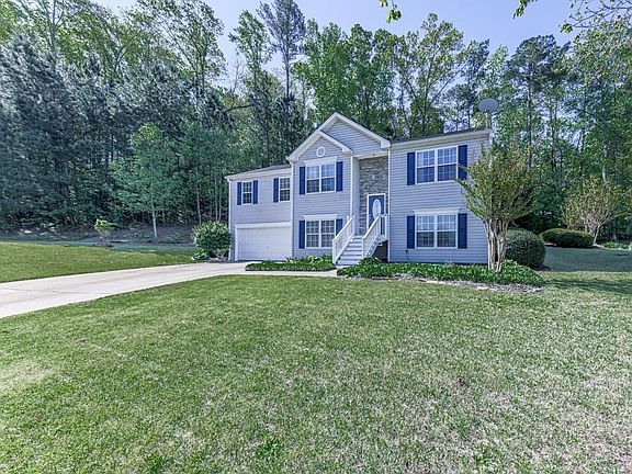 3rd image of 1060 River Plantation Dr