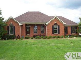 4103 Meadow View Cir, Pleasant View, TN 37146