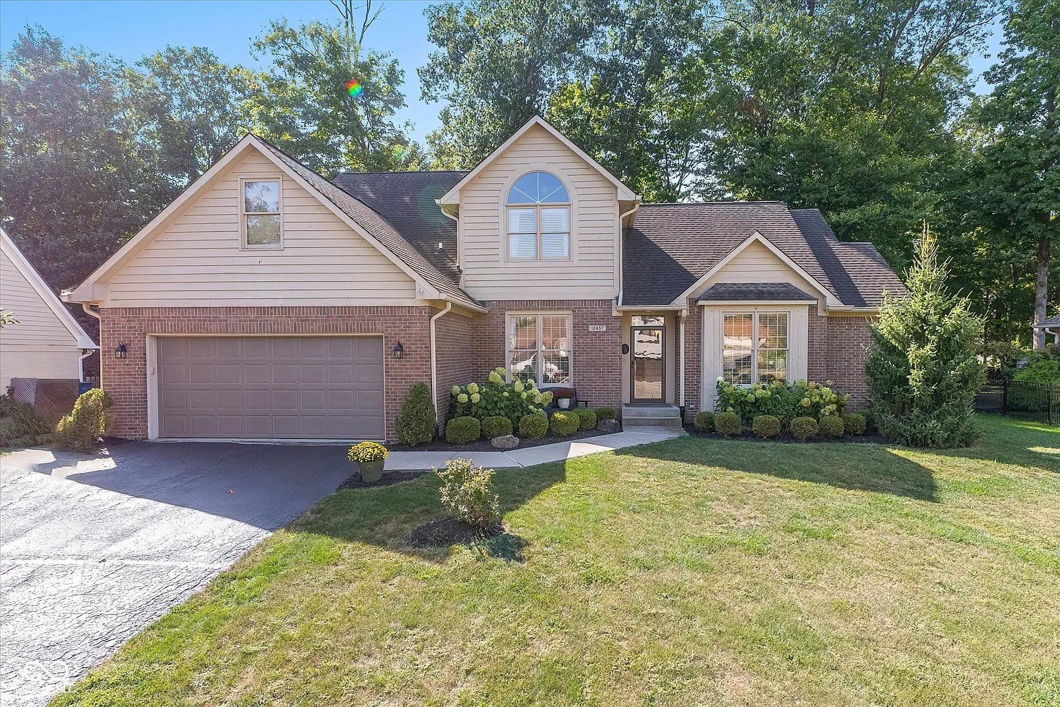 12457 Stone Dr photo 1