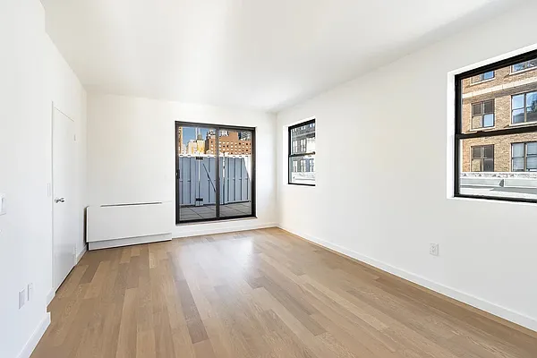 Rented by Triumph Property Group | media 7