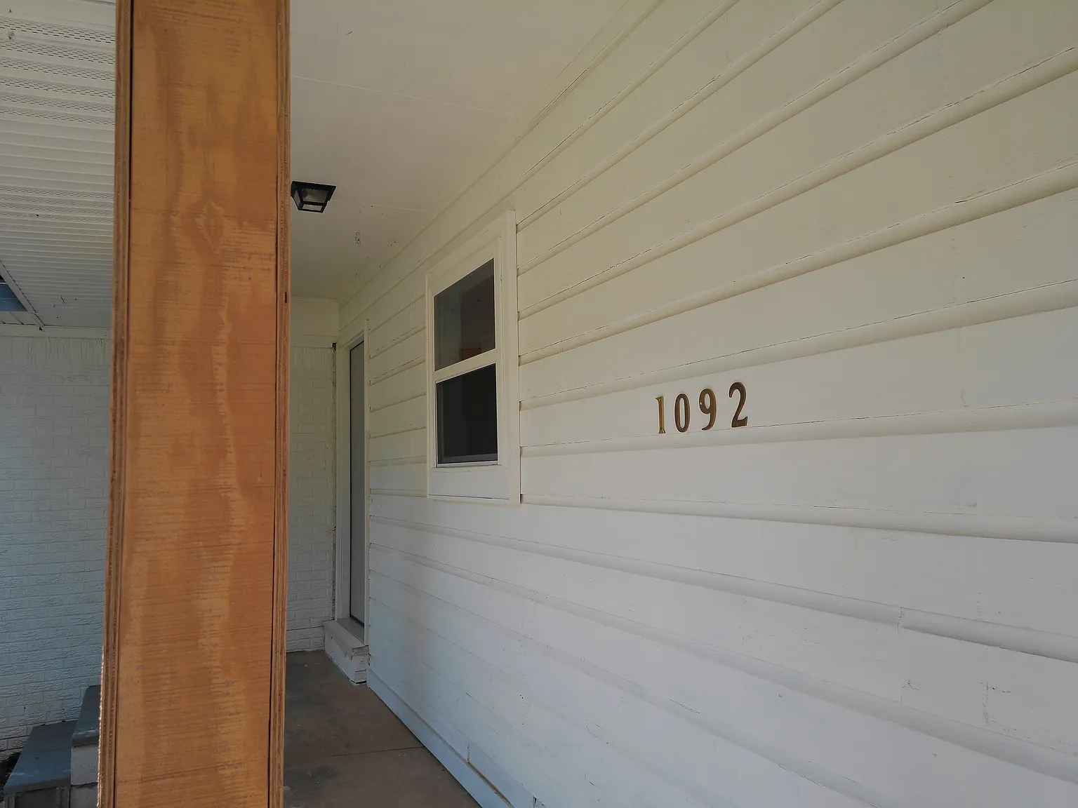 3 bed, 1789 sqft, $2,400 — Photo 2