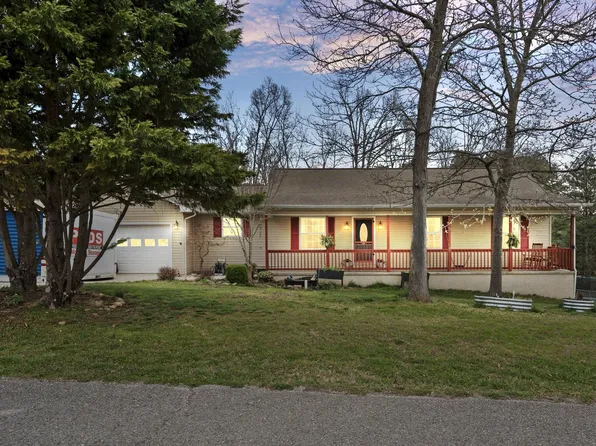 160 Pine Ridge Dr, Dayton, TN 37321
