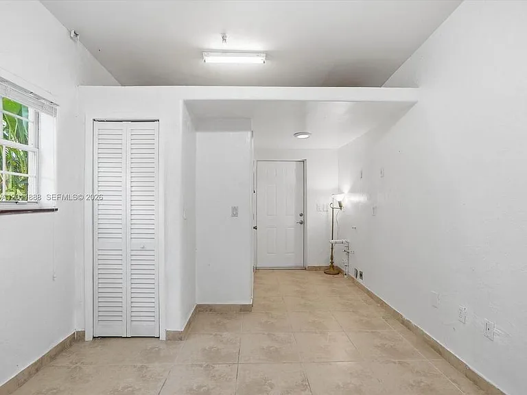 1137 Asturia Ave — Photo 53