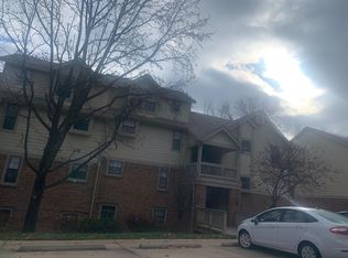 12944 Bryce Canyon Dr APT E, Maryland Heights, MO 63043