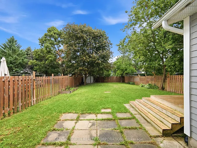 63 Elizabeth St — Photo 38