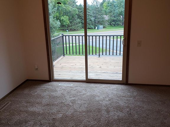4th image of 5092 147th St W
