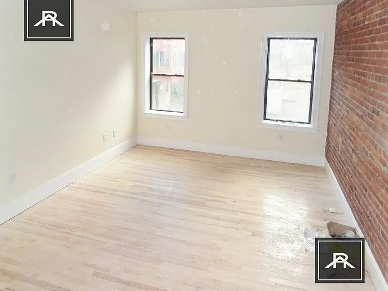1203 Beacon St #2 — Photo 7
