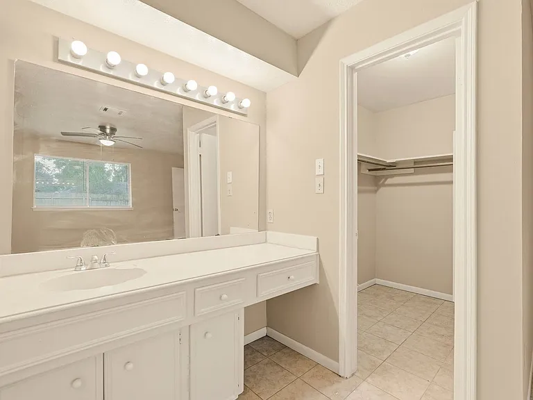 823 Red Rock Canyon Dr — Photo 22
