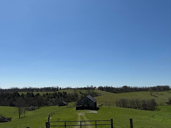 2nd image of 900 Boardman Rd