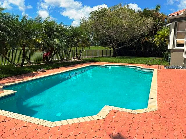 8387 Ironhorse Ct — Photo 21