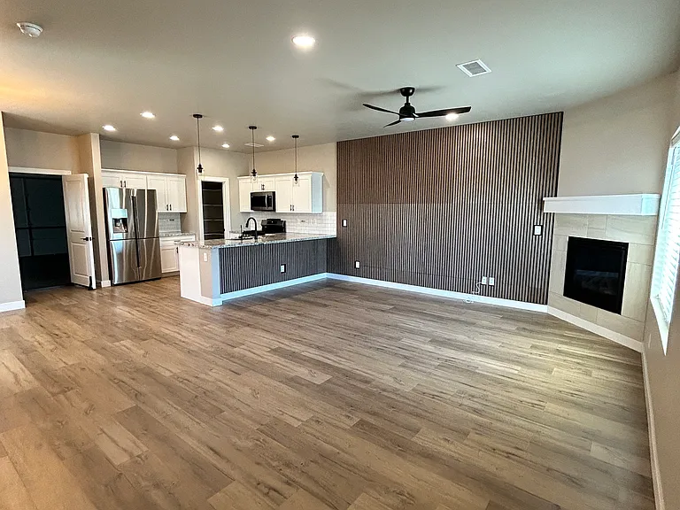 12217 Bliss Ave — Photo 8