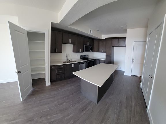 3rd image of 2101 N Main St #309