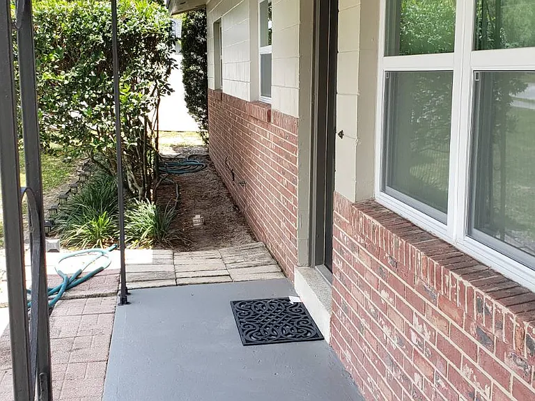224 W Highland St — Photo 4