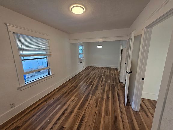 3rd image of 239 1/2 Newport Ave