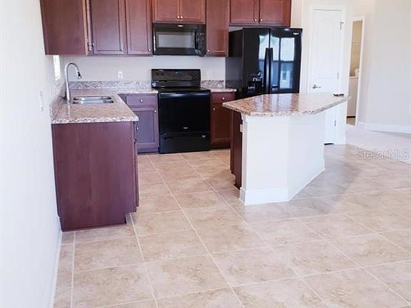 3rd image of 276 Citrus Pointe Dr