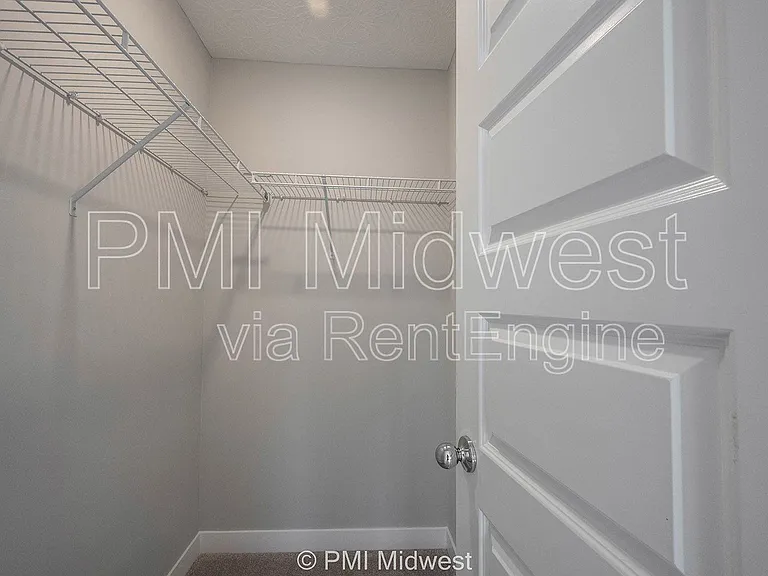 7278 Zanesville Rd — Photo 42