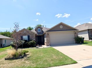 2223 Ridge Way, Chickasha, OK 73018
