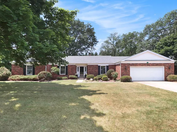 115 Greenfield Dr, Middlebury, IN 46540
