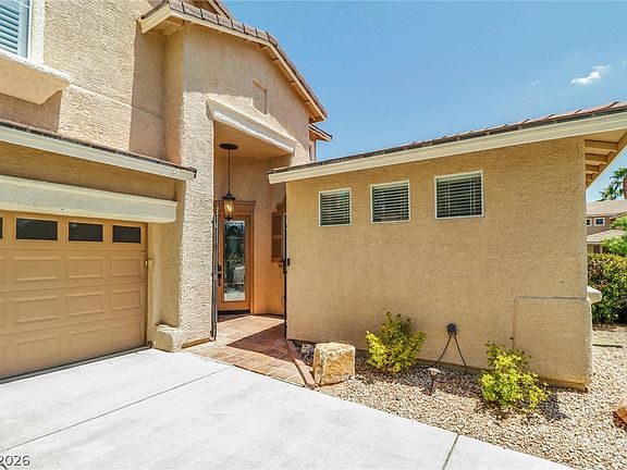 4th image of 2372 Quintet Ave