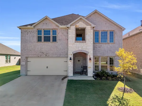 3919 Cribbing Trl, Aubrey, TX 76227