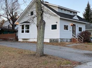 16 Grove St, Lisbon, ME 04252