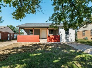 1147 Inverness Dr, Wichita, KS 67218